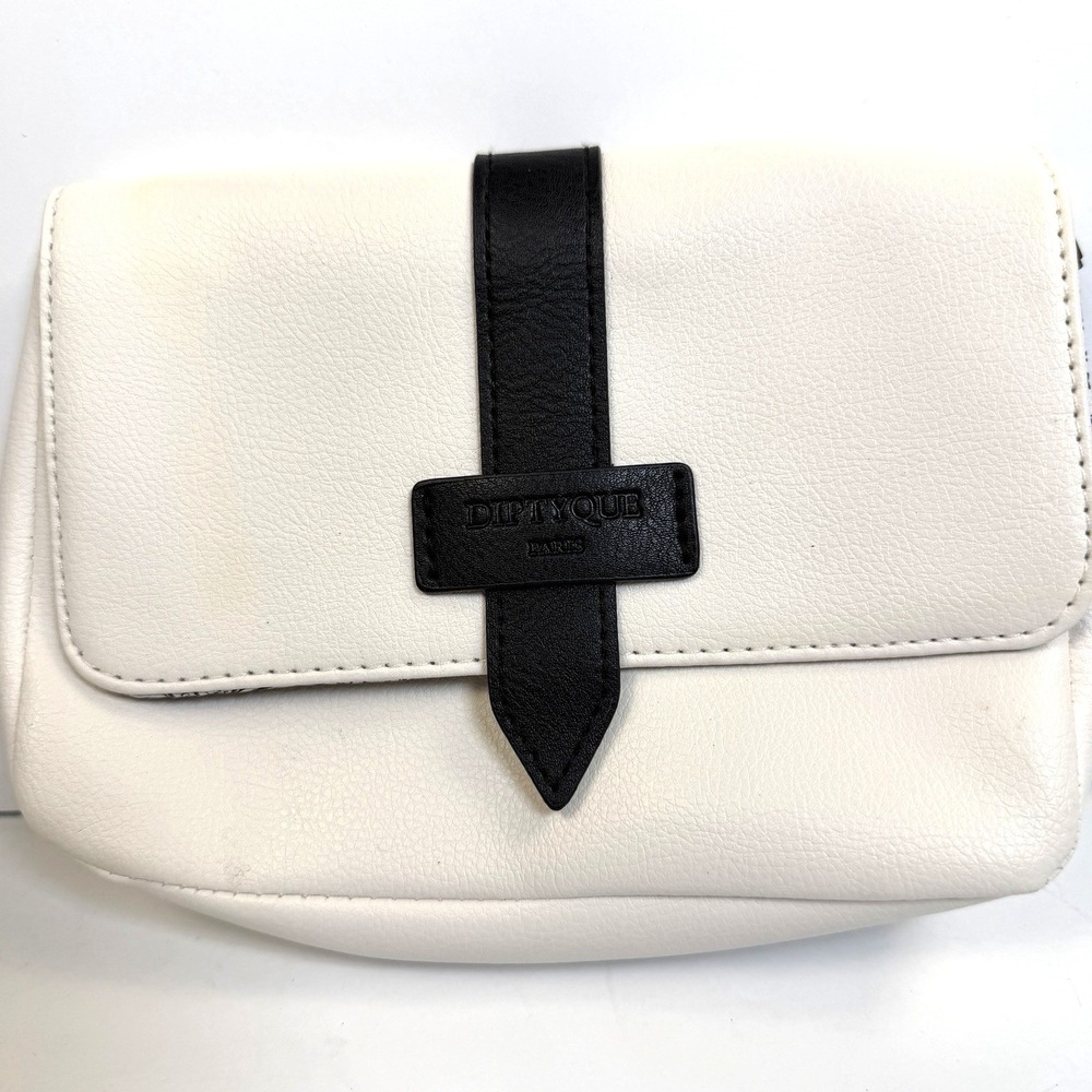 Diptyque Paris x Qatar Airways Amenity Kit Pouch White Black Travel Cosmetic Bag